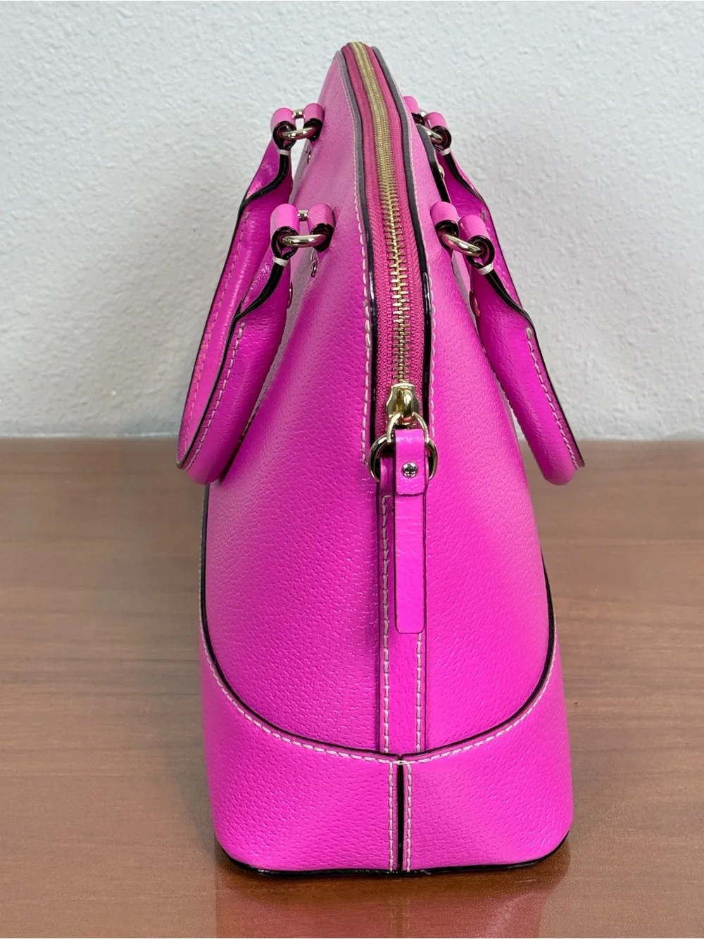 kate spade Wellesley Hot Pink Pebbled Leather Satchel EUC